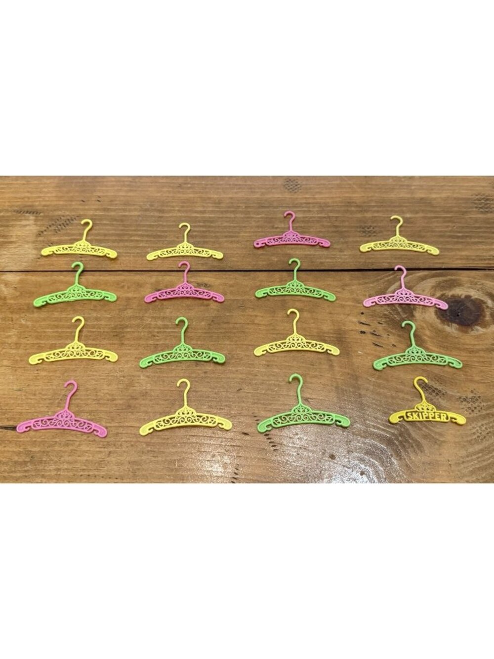 Vintage 16pc Lot Barbie Doll Clothing Hangers Skipper Filigree Retro 1970s Clone